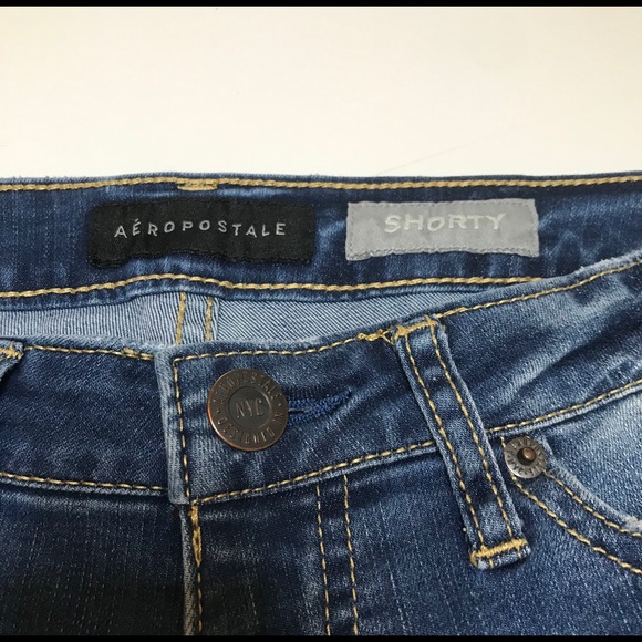 Aeropostale shorty shorts size 2 pre- owned - Picture 3 of 4
